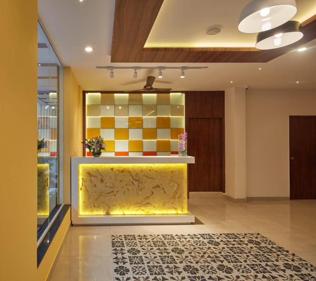 Regenta Inn Indiranagar By Royal Orchid Hotels Bangalore Buitenkant foto