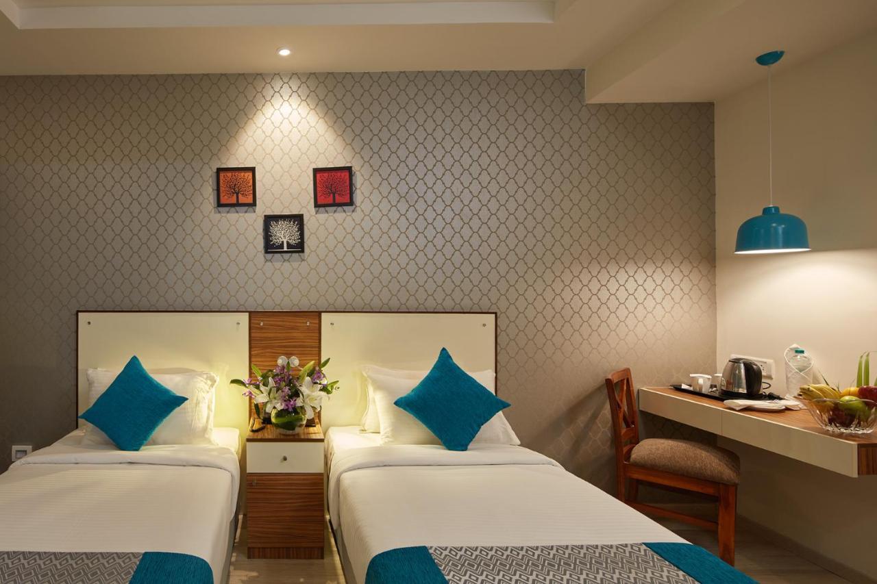 Regenta Inn Indiranagar By Royal Orchid Hotels Bangalore Buitenkant foto